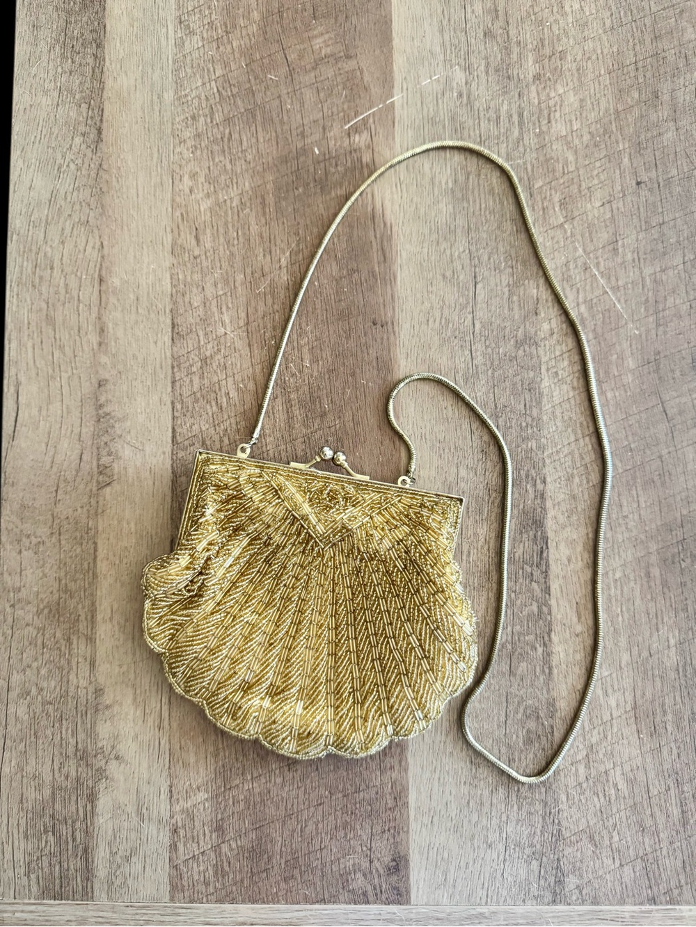 Vintage 50s La Regale Gold Clamshell Beaded Evening Crossbody Bag
